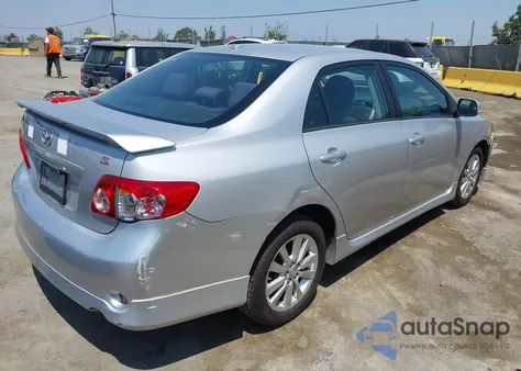 2010 Toyota Corolla S из США, поврежденный, VIN 2T1BU4EE3AC500511